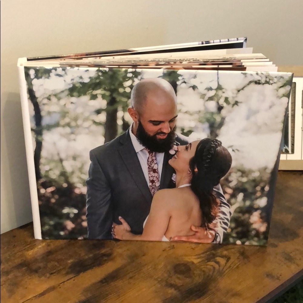 Custom photo album - wedding album